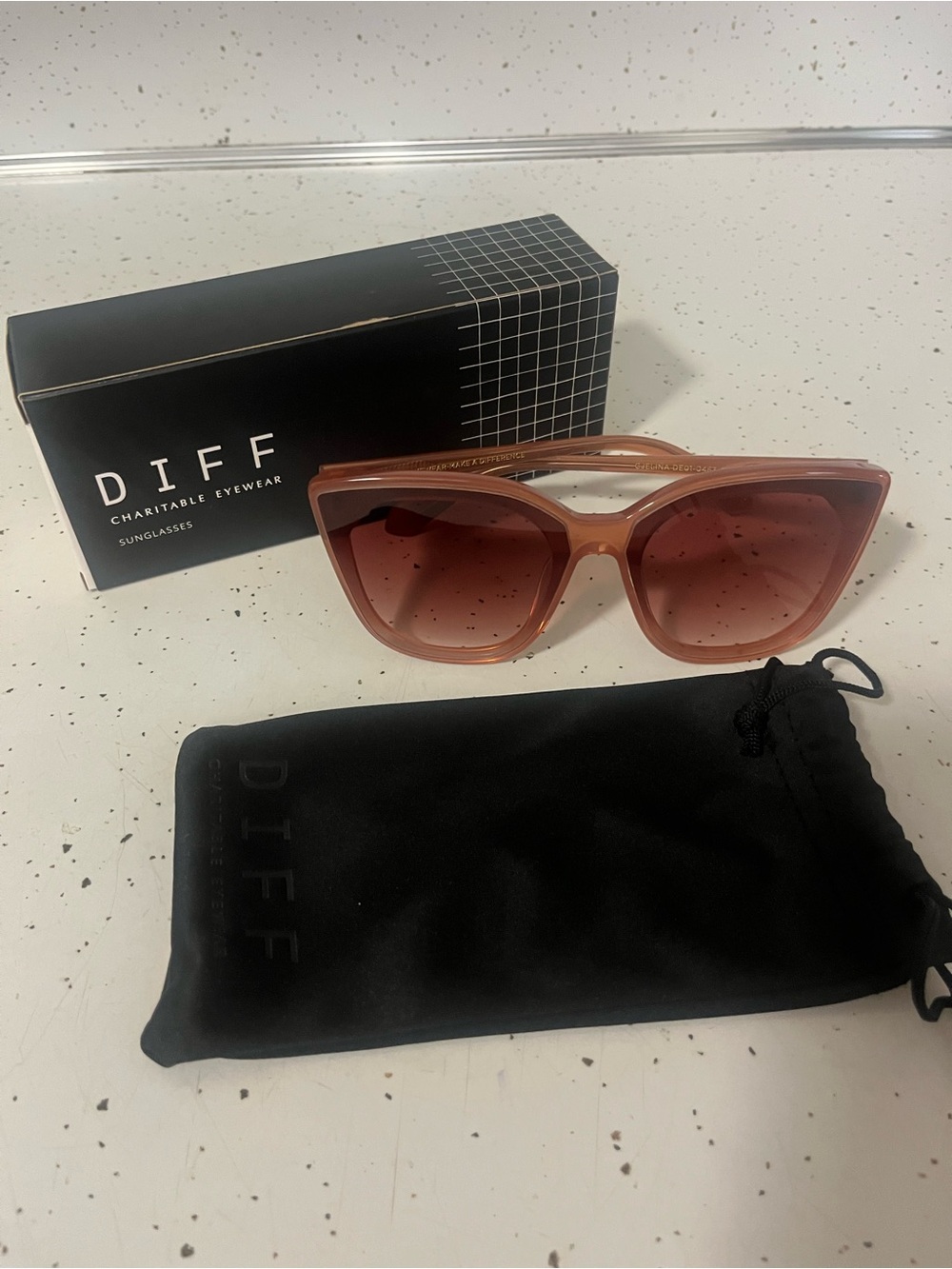 DIFF Eyewear Gjelina sunglasses